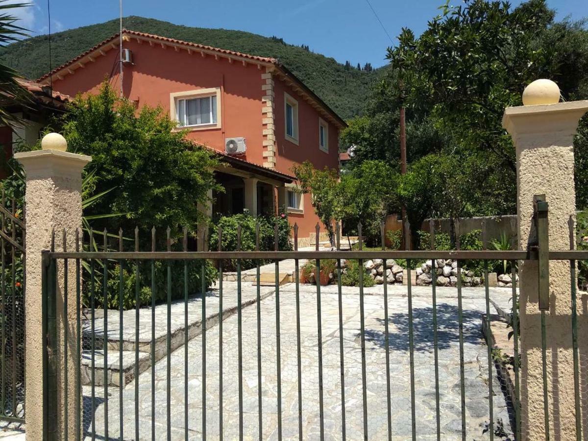 George'S Sweet N' Cozy Maisonette In Ipsos Corfu Dış mekan fotoğraf
