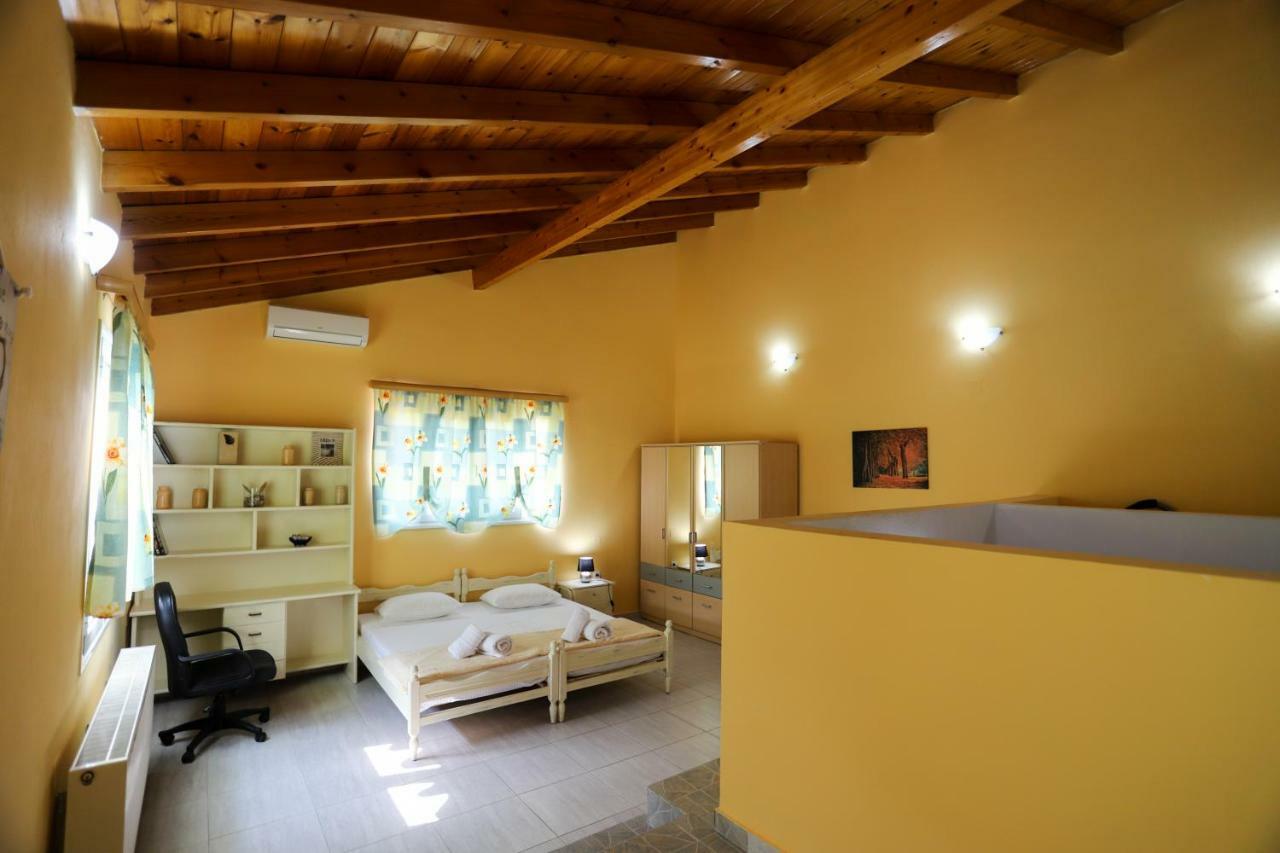 George'S Sweet N' Cozy Maisonette In Ipsos Corfu Dış mekan fotoğraf
