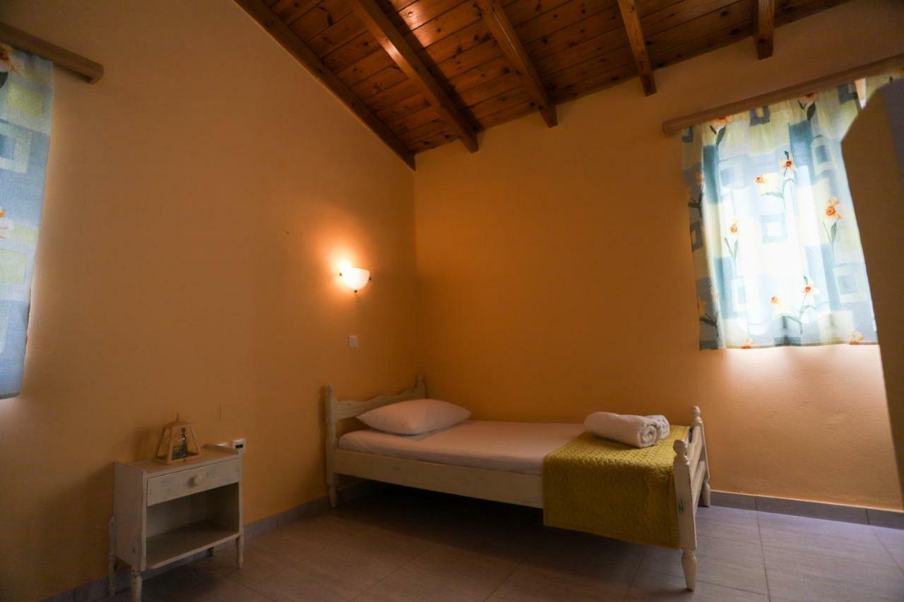George'S Sweet N' Cozy Maisonette In Ipsos Corfu Dış mekan fotoğraf
